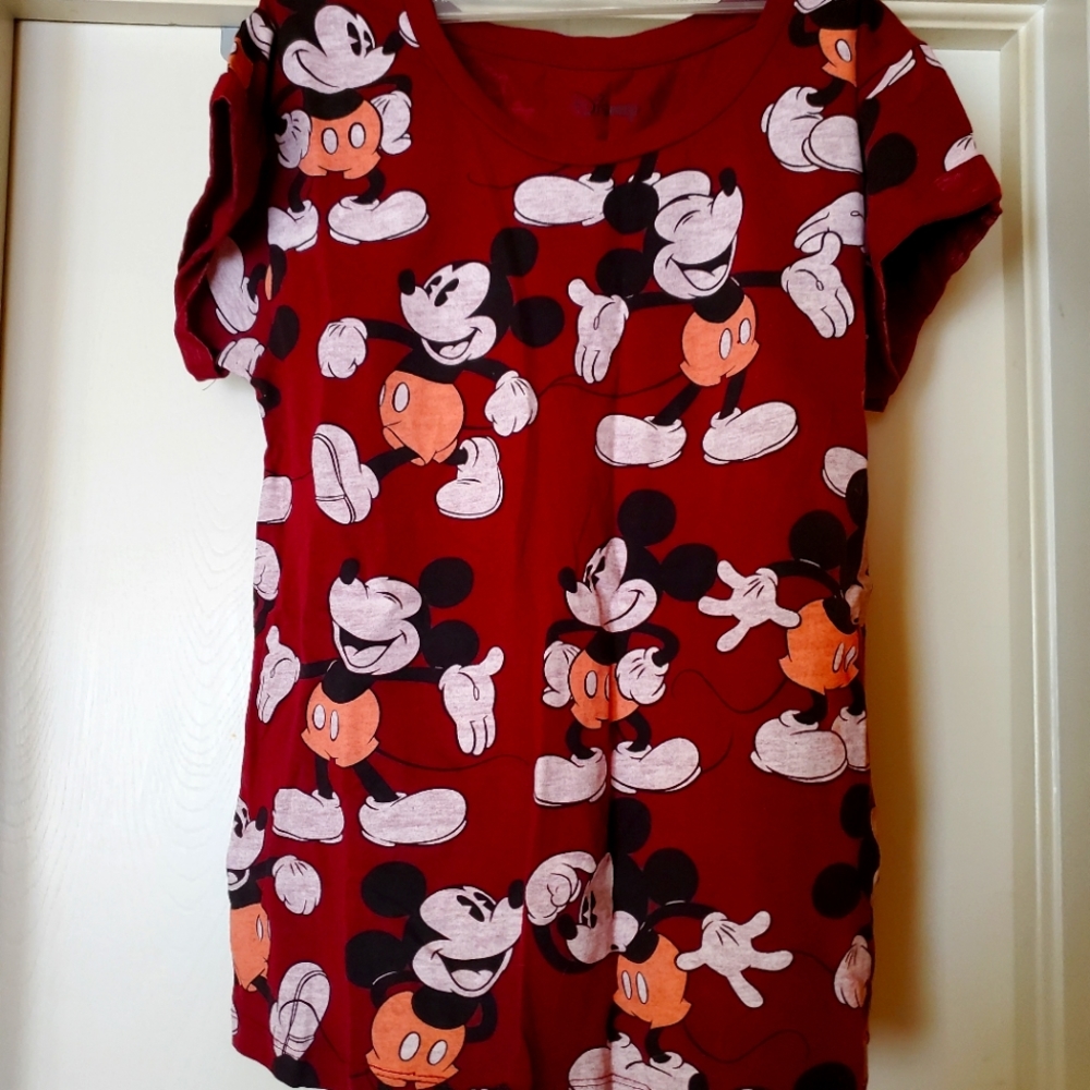 Disney Mickey Mouse shirt